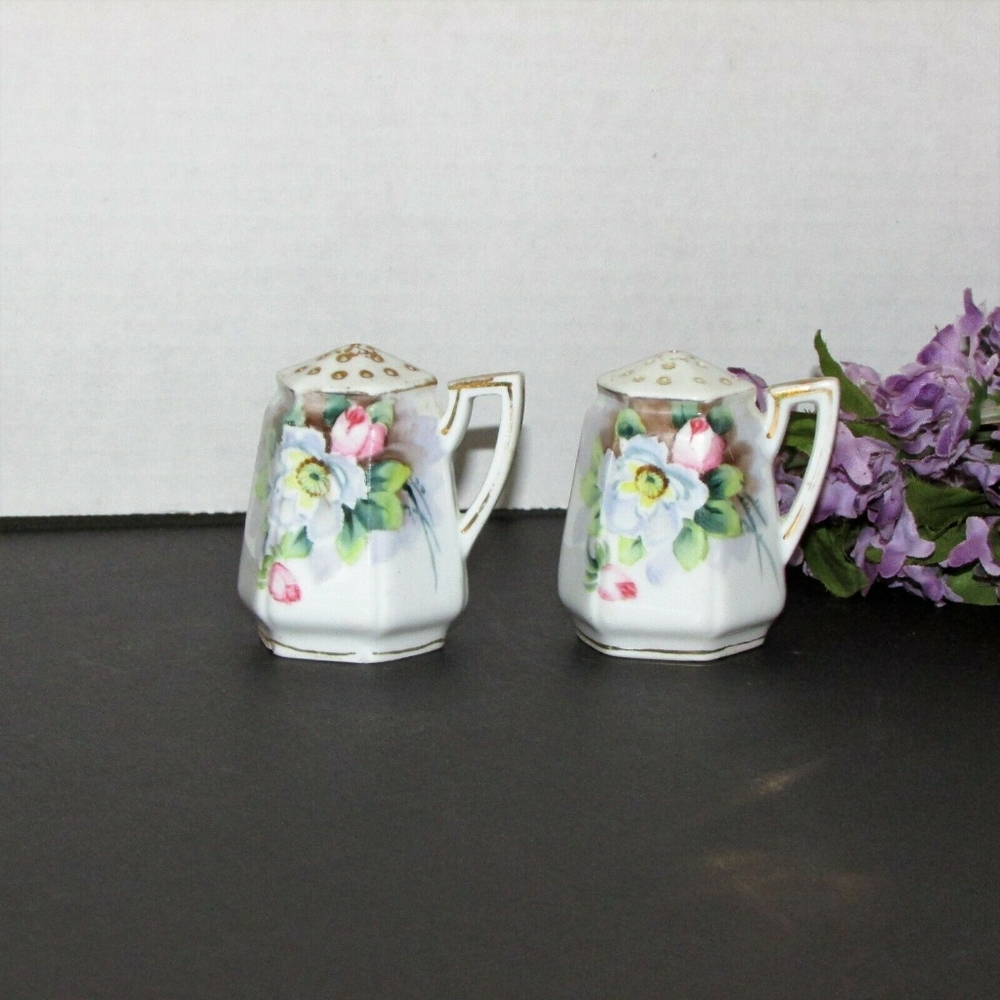 NIPPON Antique Salt & Pepper Shakers Hand Painted Flowers Floral Early 1900s